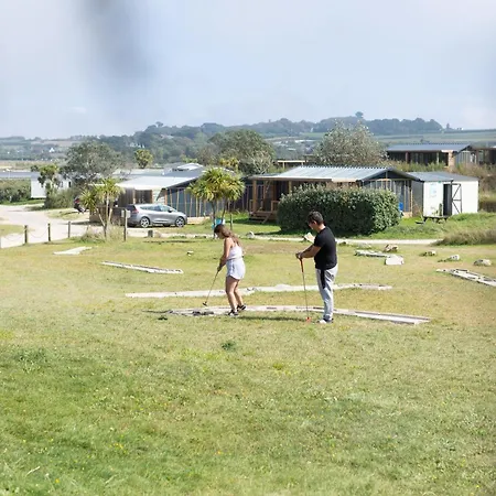 Paradis La Pointe De Camping *